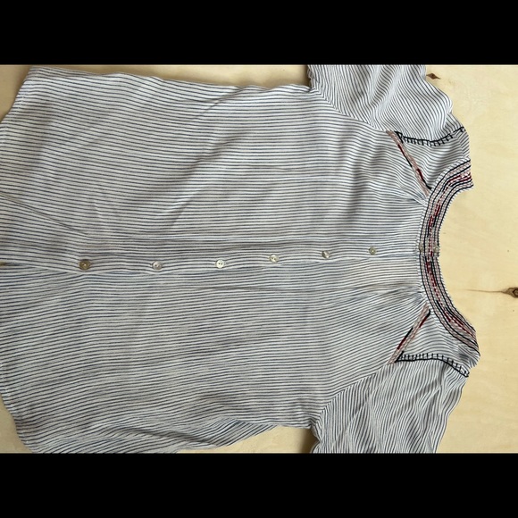 Bohemian Folk Blouse - lots of detail - Picture 3 of 10